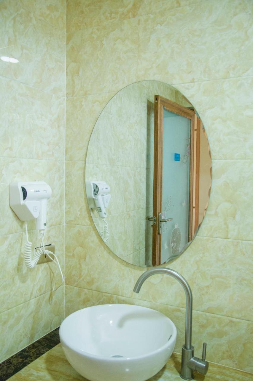 Khach San Hoang Gia Lao Cai - Hoang Gia Hotel Dış mekan fotoğraf